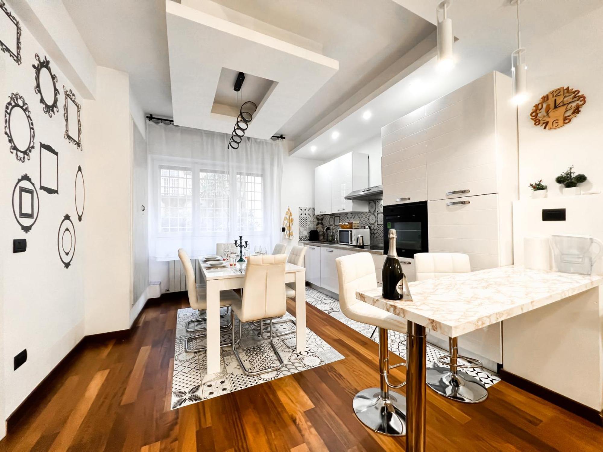 Unique House - 3 Bedrooms & 2 Bathrooms With 4 Beds - 100 Meters To The Metro A Rome Luaran gambar